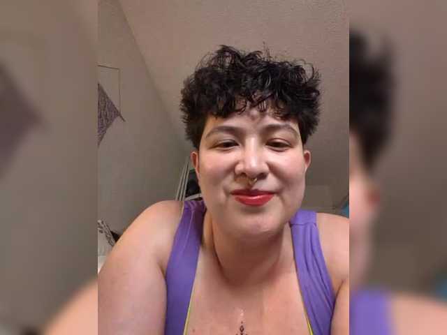 AlexisRodrigo live cam on BongaCams