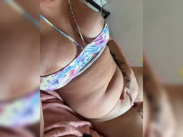 alessalove live cam on BongaCams