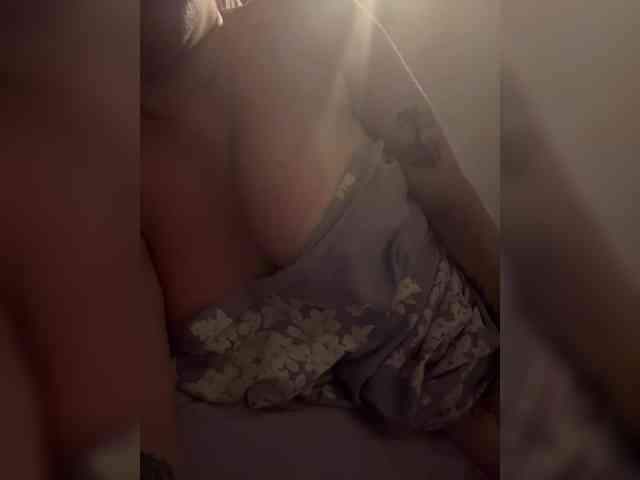 alessalove webcam