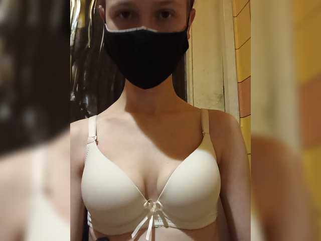 PrimeTits live webcam show