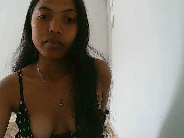 chleo001 live cam on BongaCams