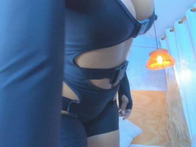 samishar live cam on BongaCams