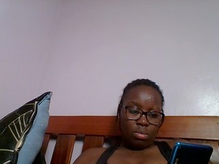Sweetariah1's Live Webcam