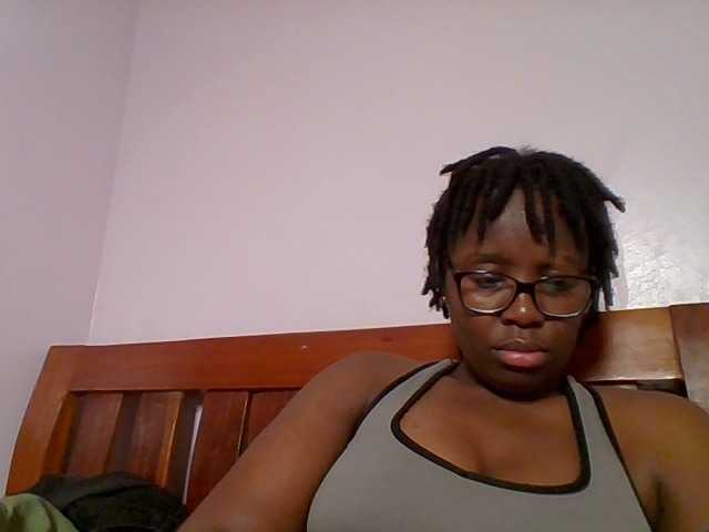 Sweetariah1 live webcam show