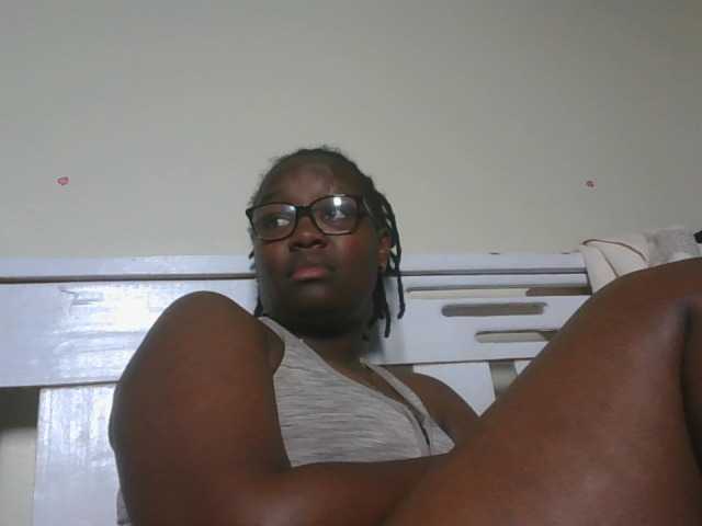 Sweetariah1, en vivo ahora en BongaCams