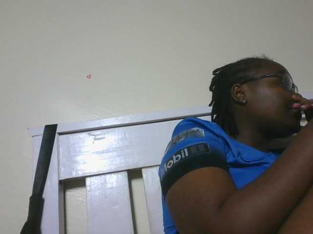 Sweetariah1 live cam on BongaCams
