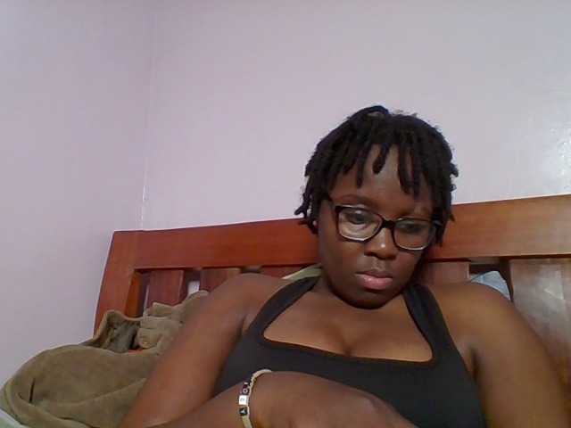 Sweetariah1 live webcam show