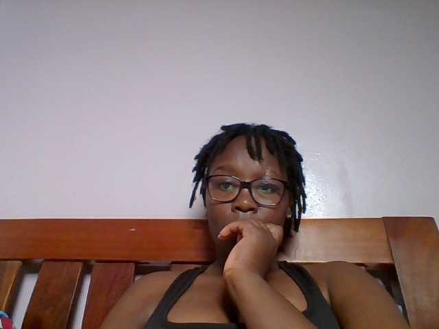 Sweetariah1 live webcam show