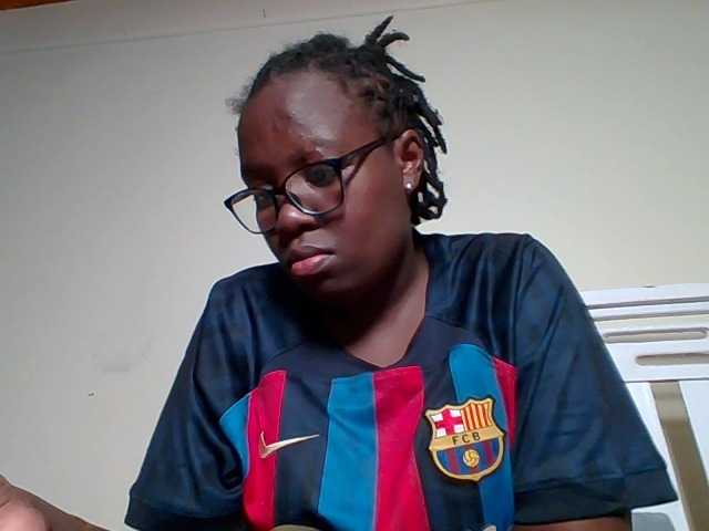 Sweetariah1 live cam on BongaCams