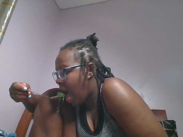 Sweetariah1