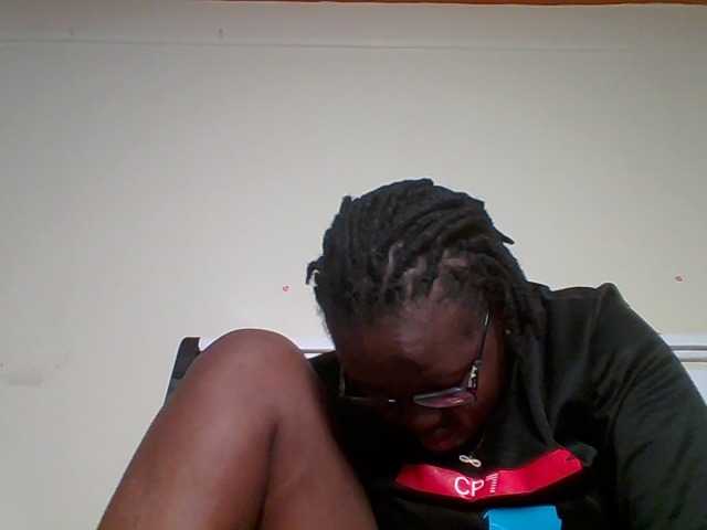 Sweetariah1 live cam on BongaCams