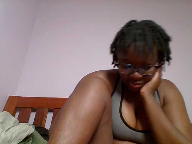 Sweetariah1 live webcam show