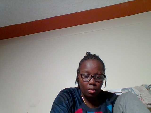 Sweetariah1 live cam on BongaCams