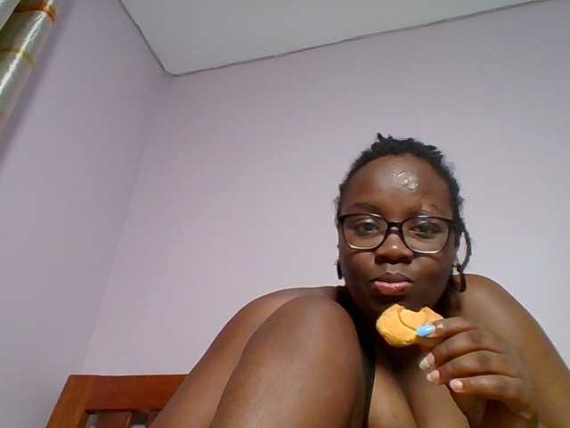 Sweetariah1 live webcam show