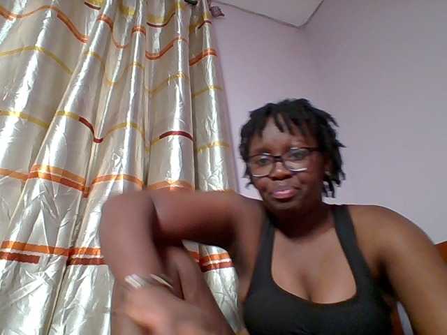 Sweetariah1 live webcam show