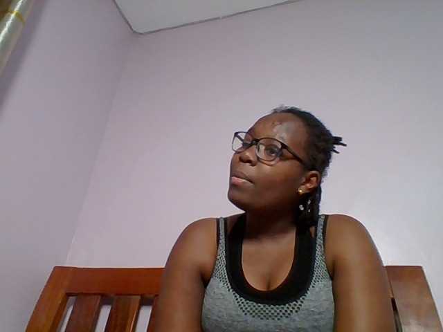 Sweetariah1 live webcam show