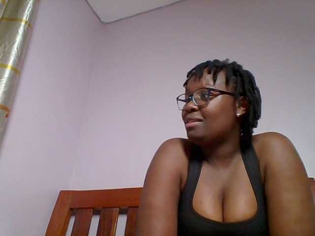 Sweetariah1 live webcam show