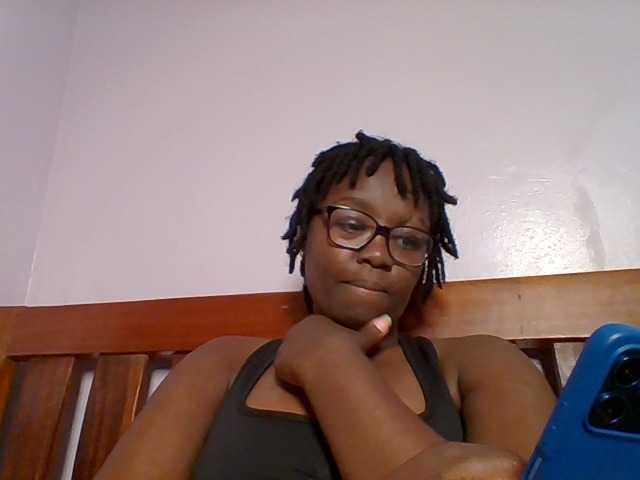 Sweetariah1 live webcam show