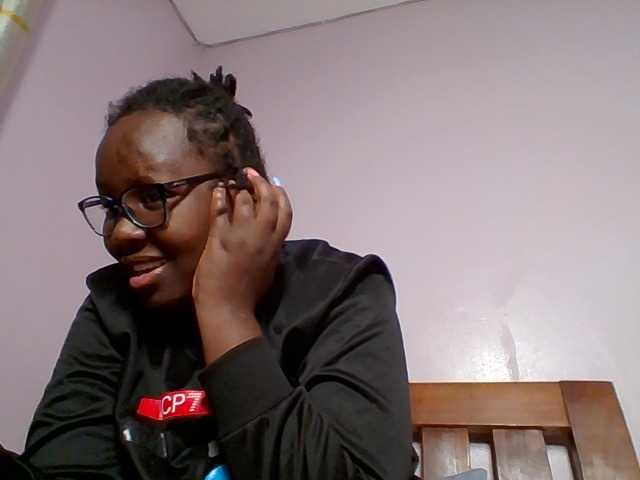Sweetariah1 live webcam show
