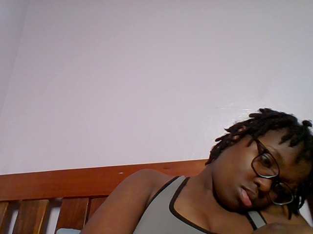 Sweetariah1 live webcam show