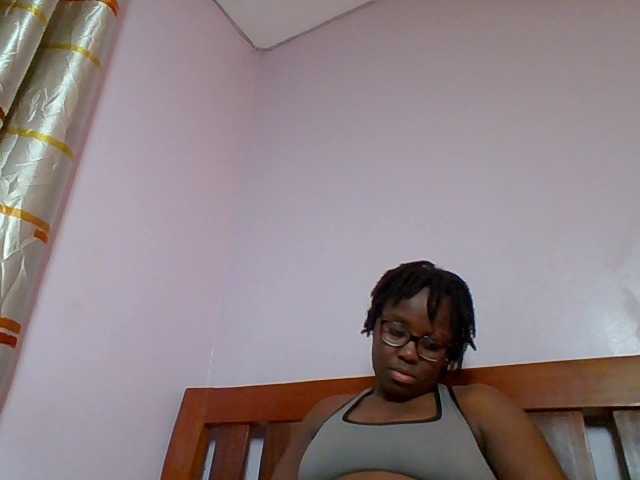 Sweetariah1 live webcam show