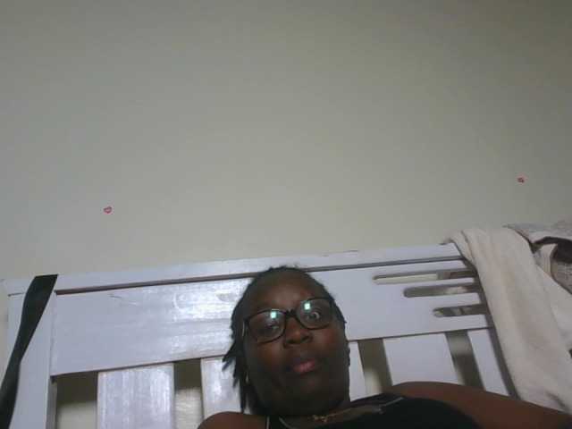 Sweetariah1 live cam on BongaCams