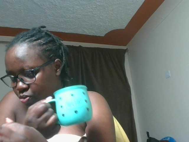 Sweetariah1