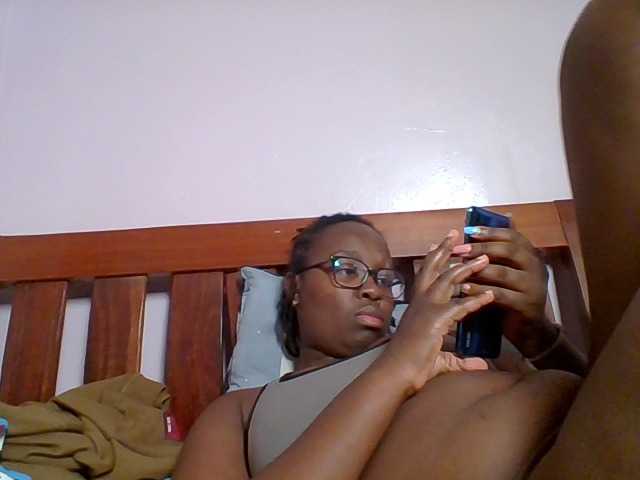 Sweetariah1 live webcam show