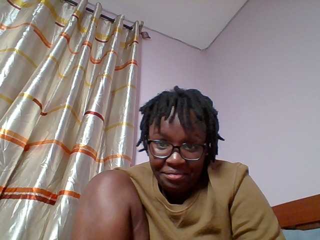 Sweetariah1 live webcam show