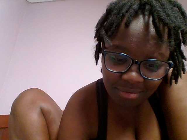 Sweetariah1 live webcam show