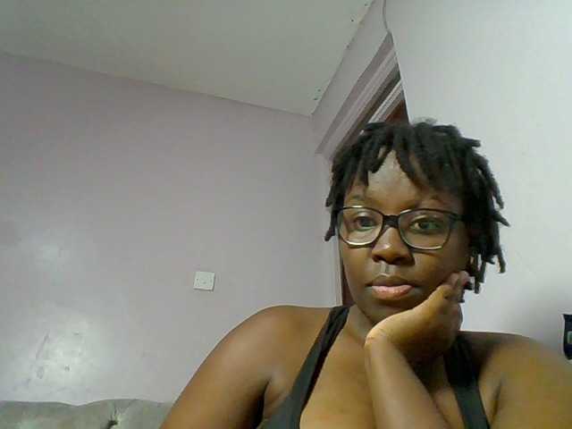 Sweetariah1 live webcam show