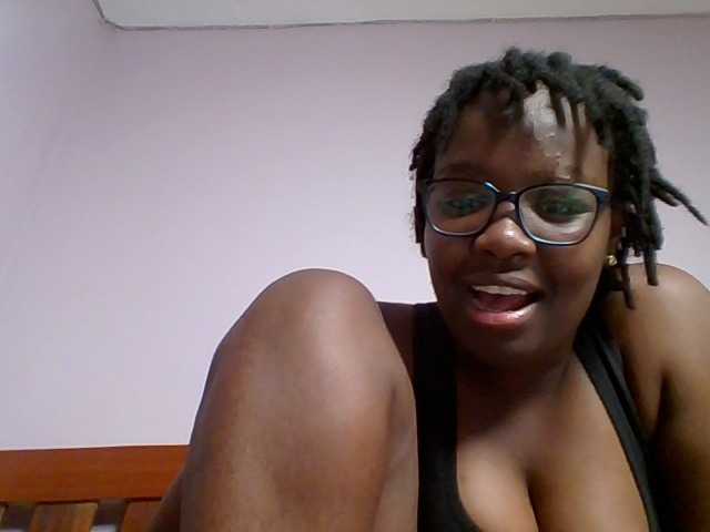 Sweetariah1 live webcam show