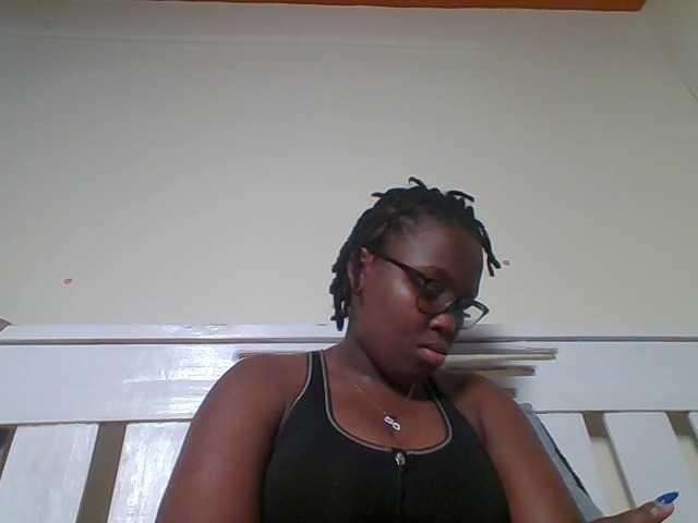 Sweetariah1 live cam preview