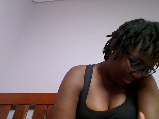 Sweetariah1 live webcam show
