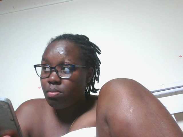 Sweetariah1 live cam on BongaCams