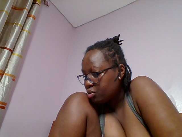 Sweetariah1