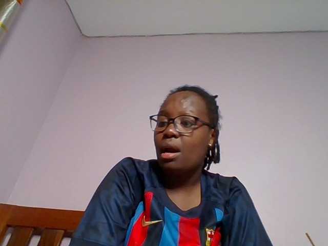 Sweetariah1 live cam on BongaCams