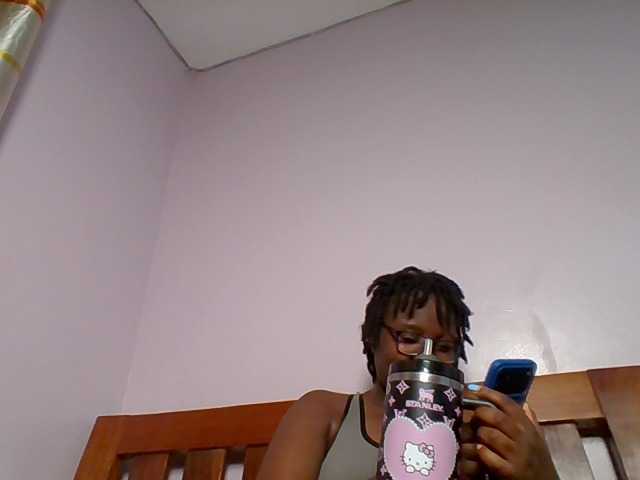 Sweetariah1 live webcam show