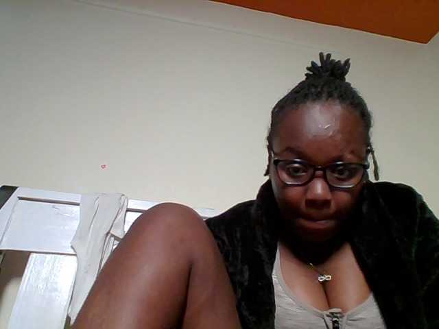 Sweetariah1 live cam preview