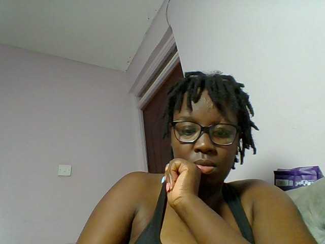 Sweetariah1 live webcam show