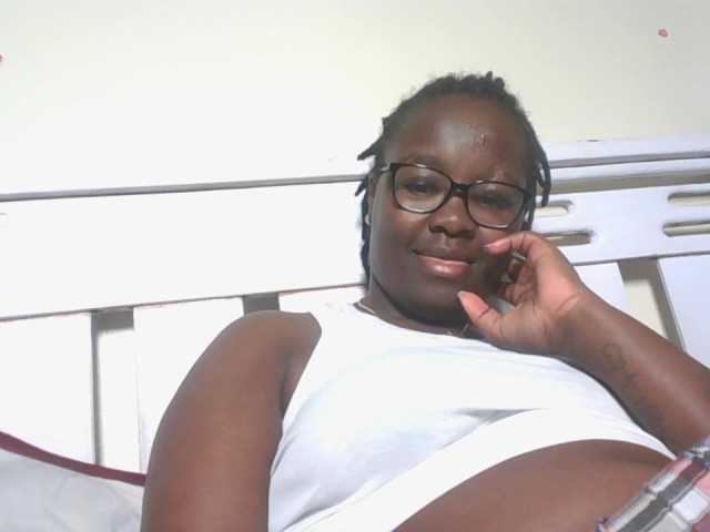 Sweetariah1 live cam preview