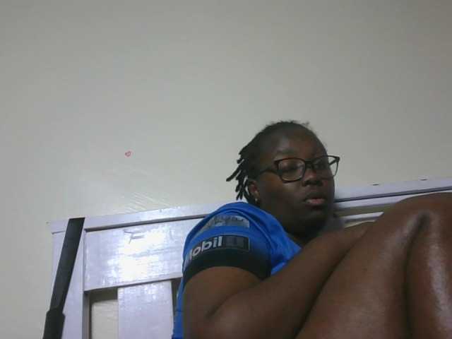 Sweetariah1 live cam on BongaCams