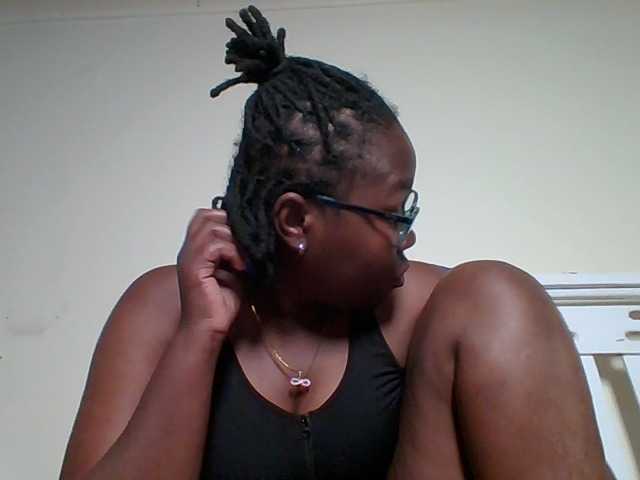 Sweetariah1 live cam on BongaCams