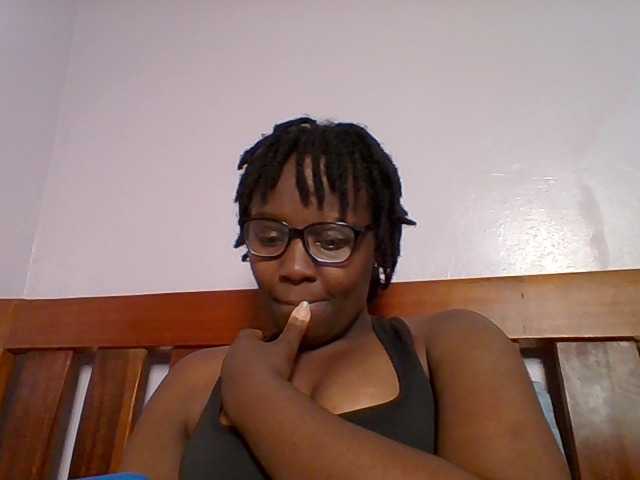 Sweetariah1 live webcam show