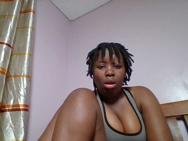 Sweetariah1 live webcam show