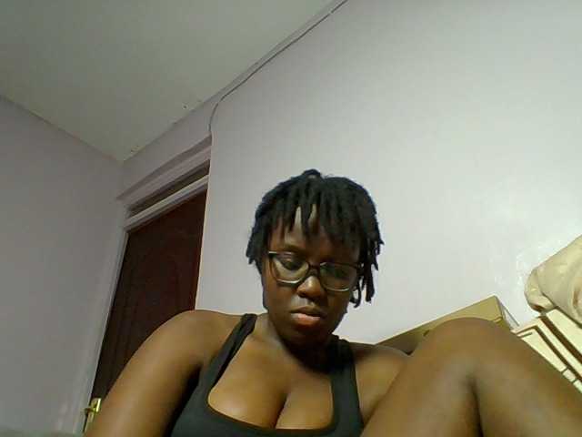 Sweetariah1 live webcam show