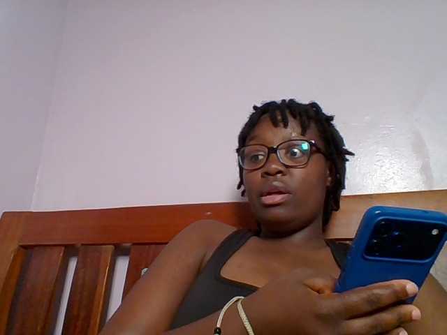 Sweetariah1 live webcam show