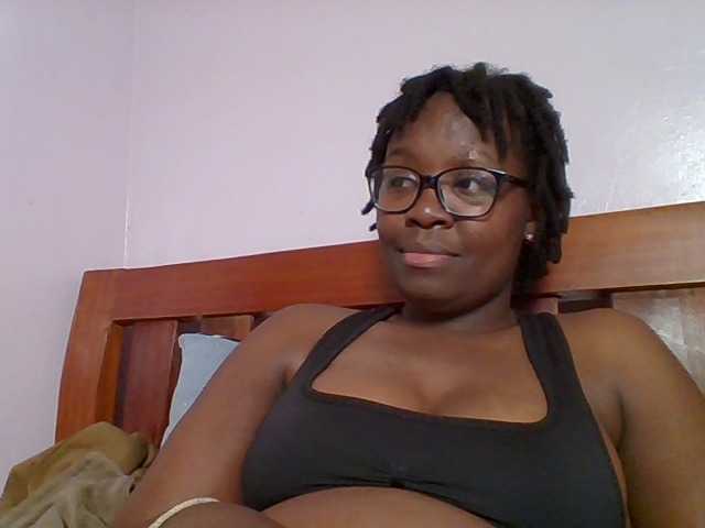 Sweetariah1 live webcam show