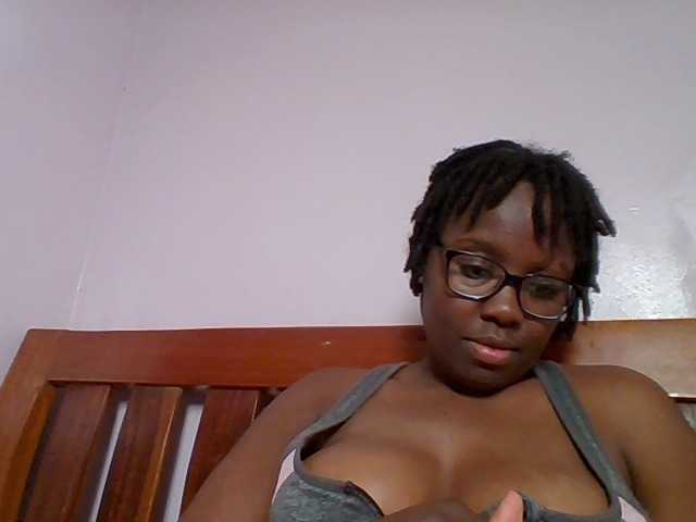 Sweetariah1 Cam en directo en BongaCams