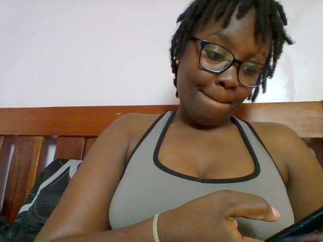 Sweetariah1 live webcam show